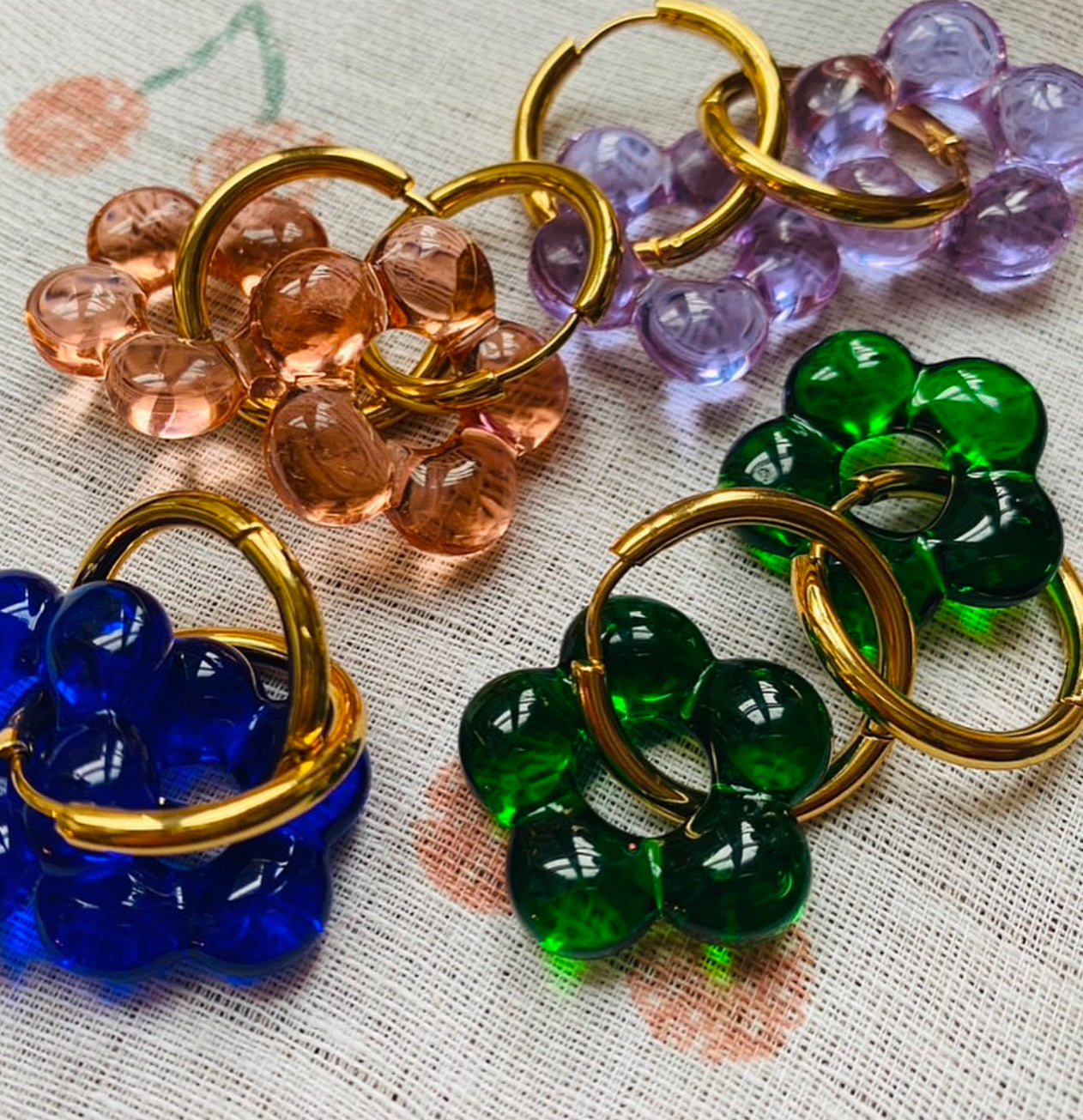 Boucles fleurs bleues