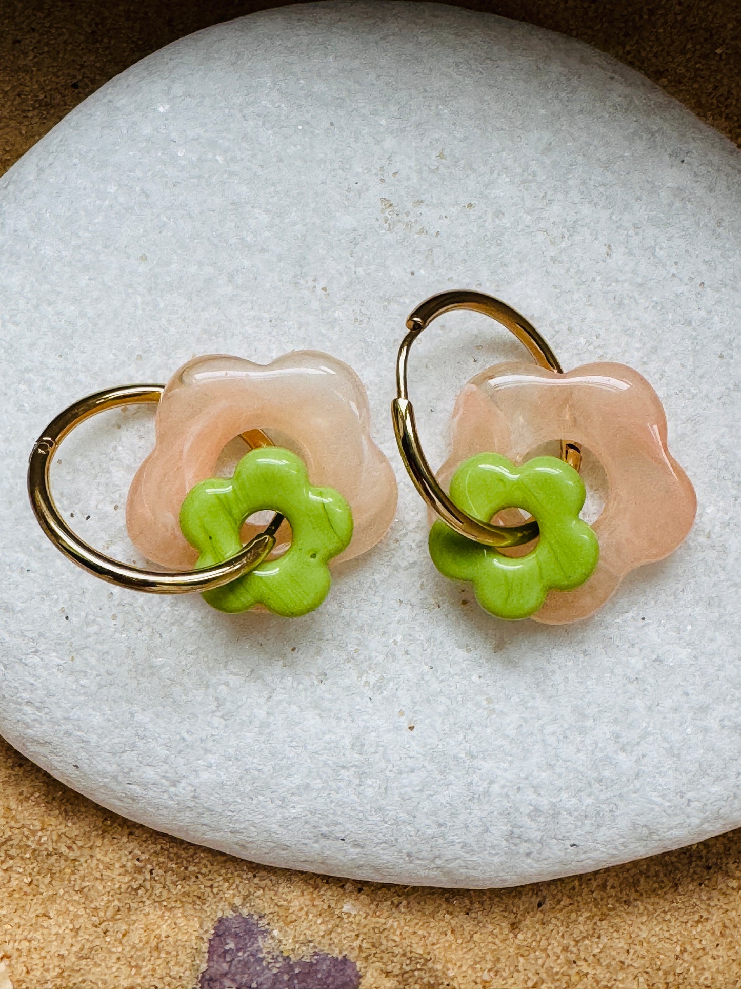 Boucles double fleur rose / vert