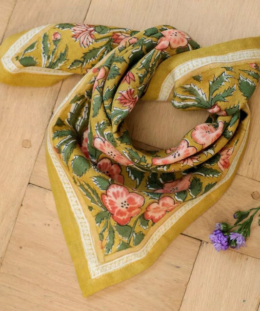 Petit foulard Moldave