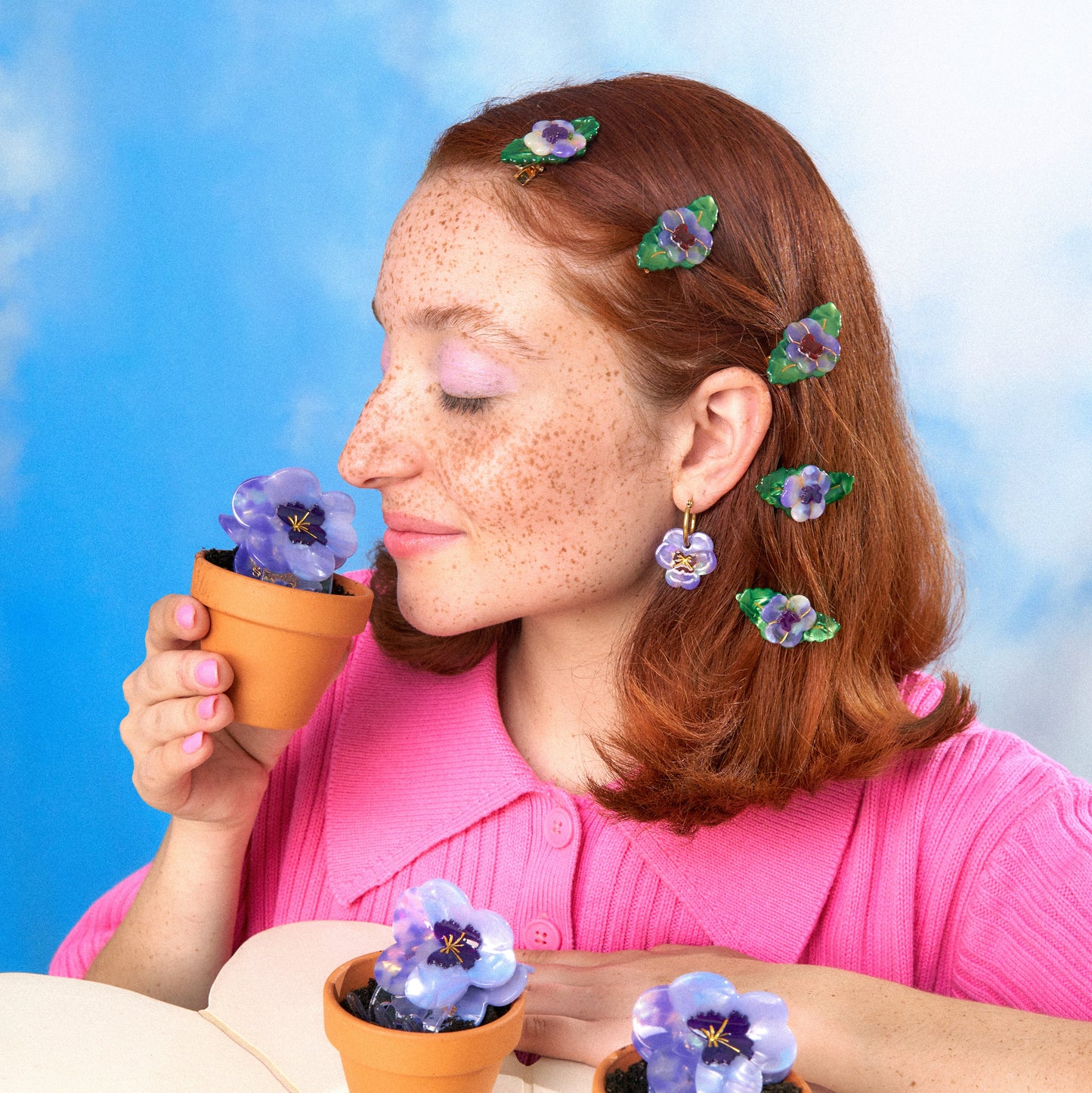 PINCE À CHEVEUX PENSÉE MAUVE