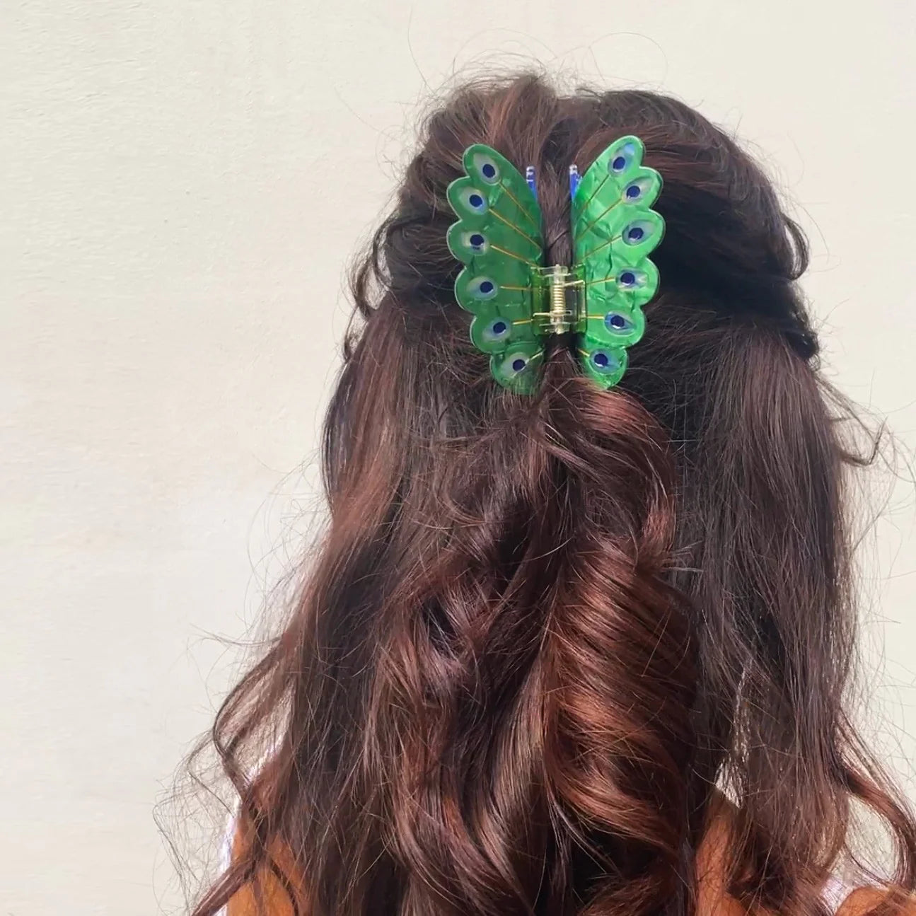 PINCE À CHEVEUX PAON