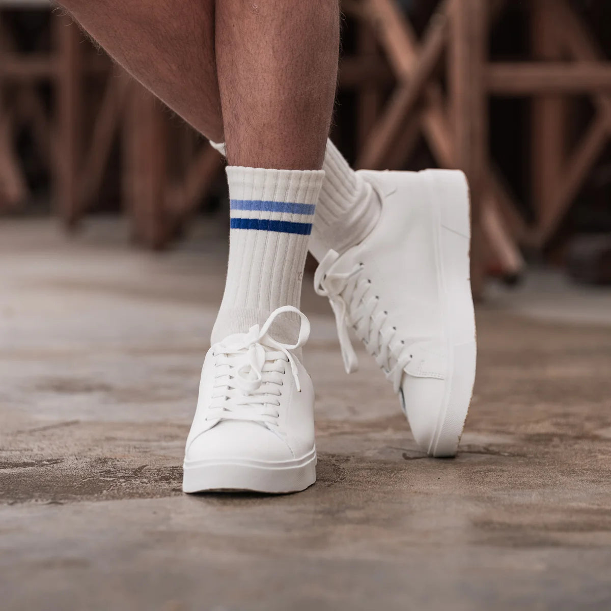 Chaussettes en coton peigné Retro - Blanc, rayé bleu