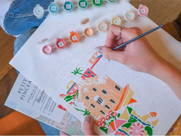 COFFRET PEINTURE AU NUMÉRO - PETIT PINCEAU - BARCELONA PAR DAZLSTUDIO