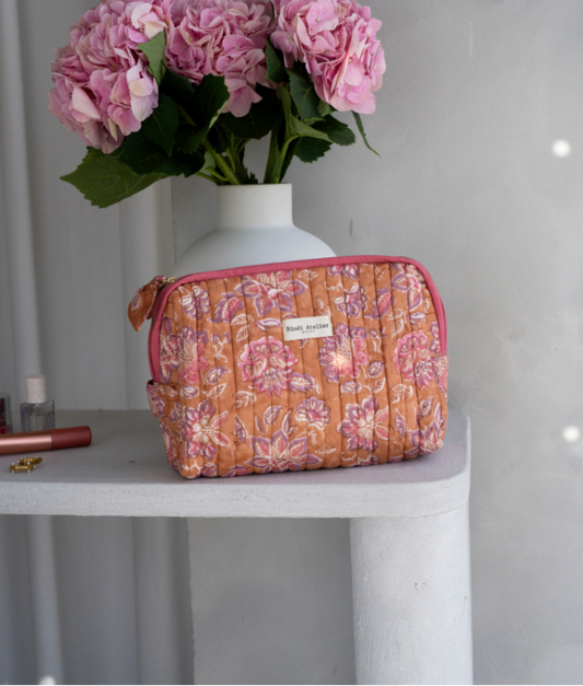 TROUSSE BEAUTÉ - MATIRA PRALINE